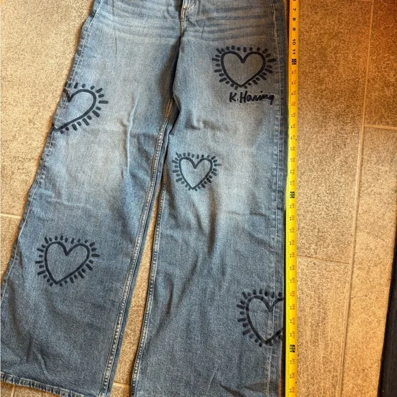 H&M Blue Keith Haring Heart-Patterned Wide Leg Jeans - Picture 7 of 10